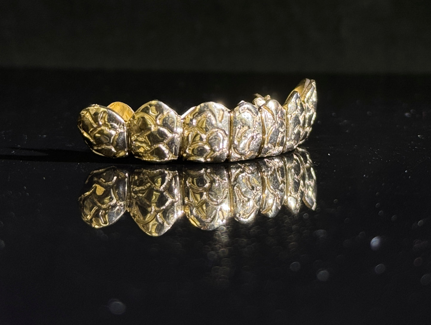 6-Tooth Nugget-Style Grillz - Top Row