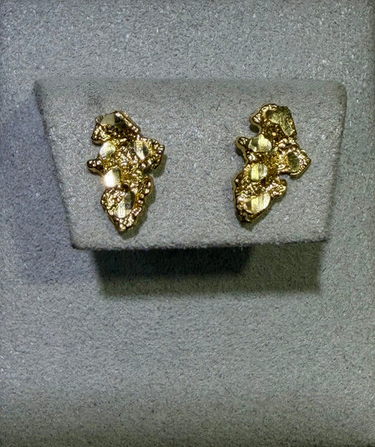 10K Yellow Gold Freeform Nugget Stud Earrings - Nugget Design