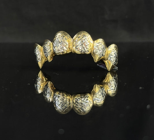 6-Tooth Diamond-Cut Yellow Gold Grillz - Top Row