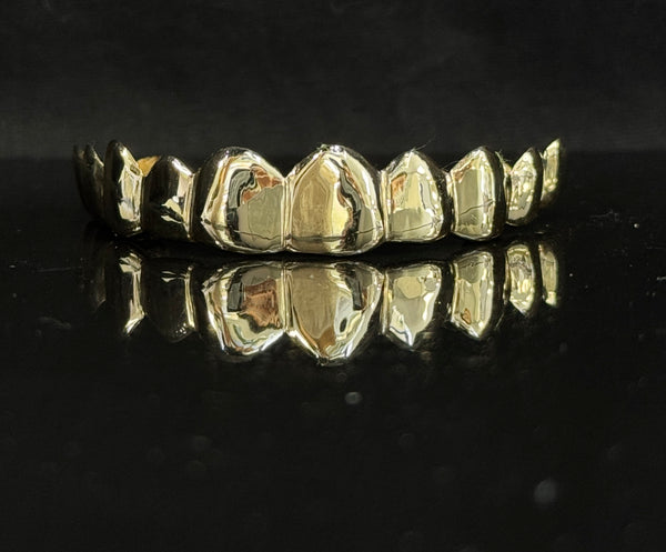 8 Top & 8 Btm Plain Gold Grillz - Top and Bottom Full Set