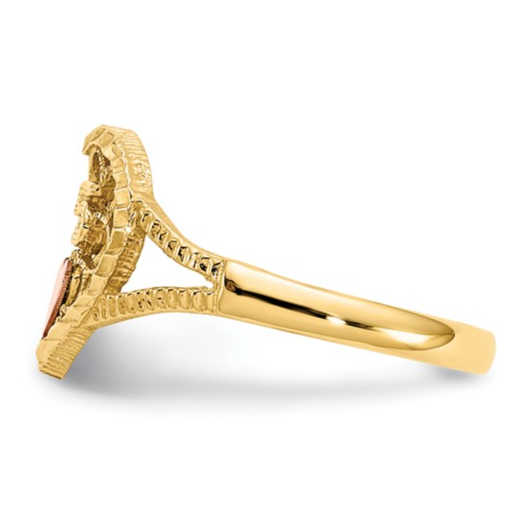 14K Two-Tone Quinceañera “15” Heart Ring – Diamond Cut Gold