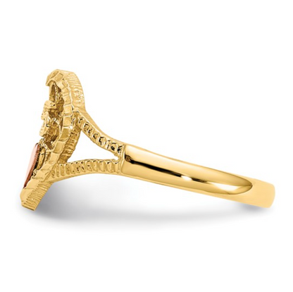 14K Two-Tone Quinceañera “15” Heart Ring – Diamond Cut Gold